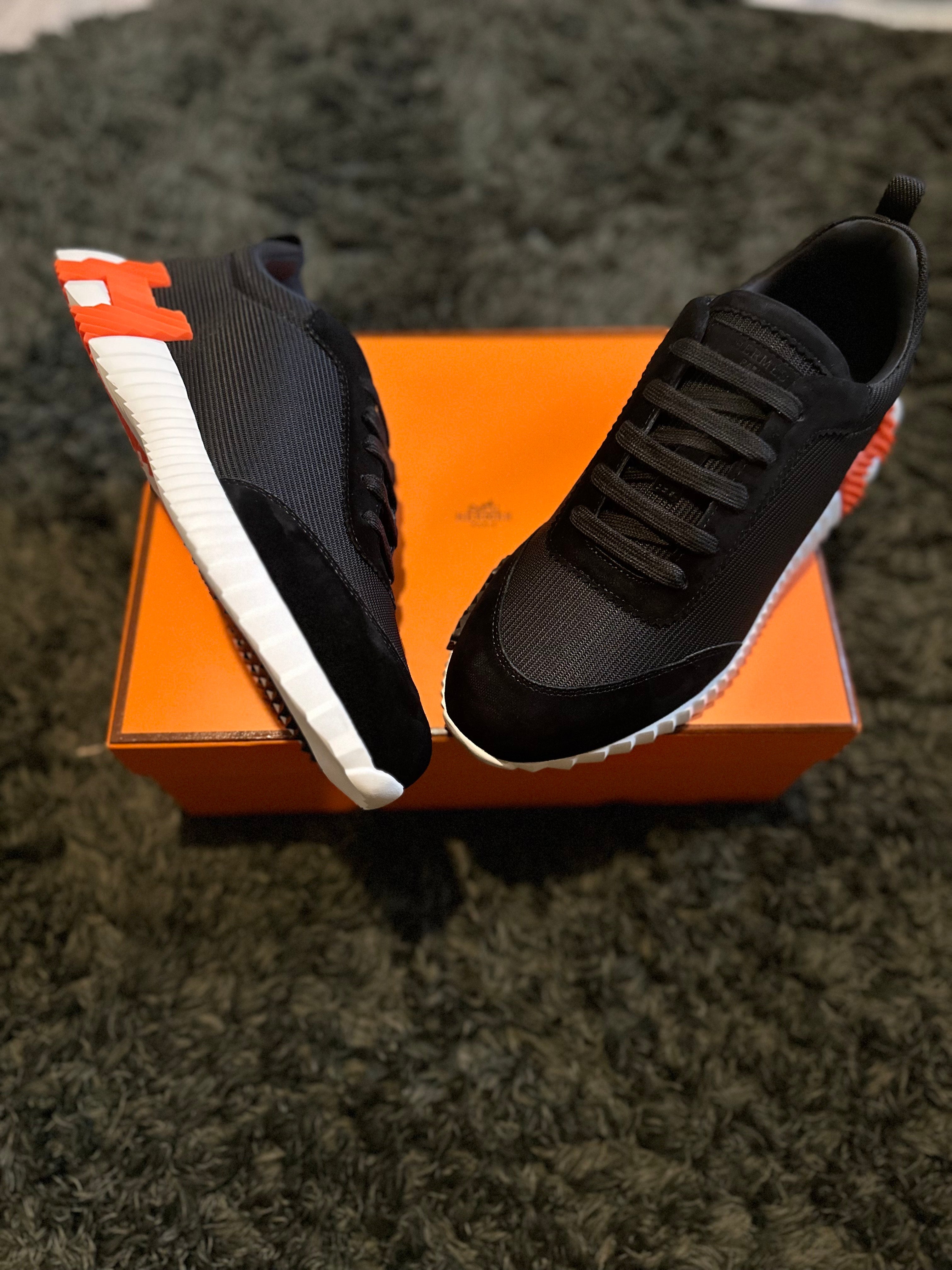 MENS H Shoes