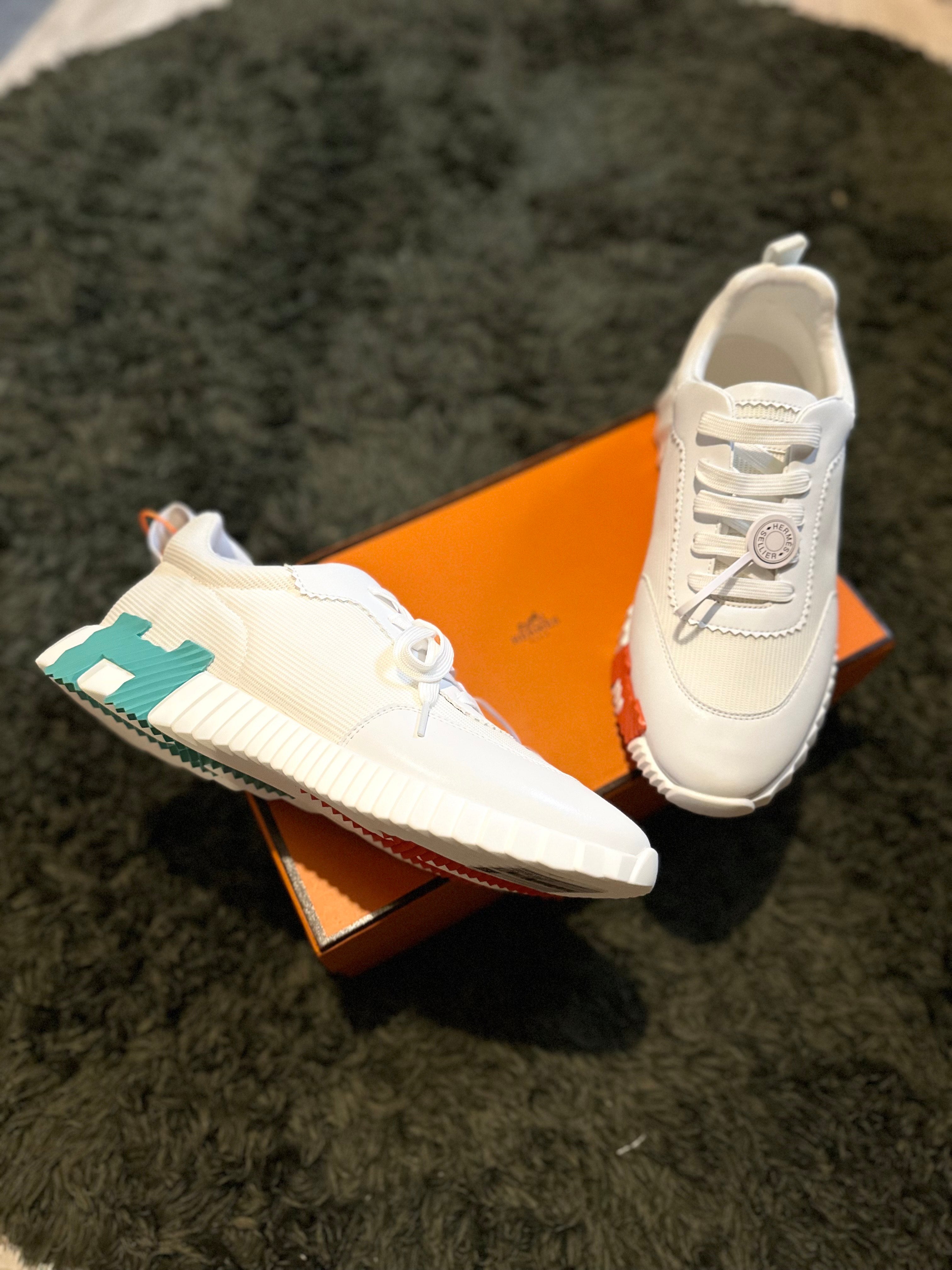 Men's H shoes